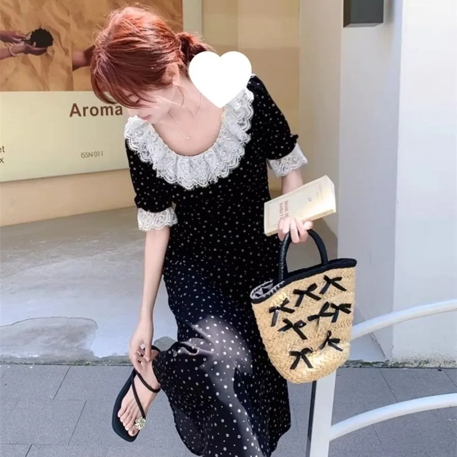 【New style】2026 summer new medium-length light luxury short-sleeved tea skirt, black French lotus leaf collar sweet flower A-sh
【New style】2026 summer new medium-length light luxury short-sleeved tea skirt, black French lotus leaf collar sweet flower A-sh