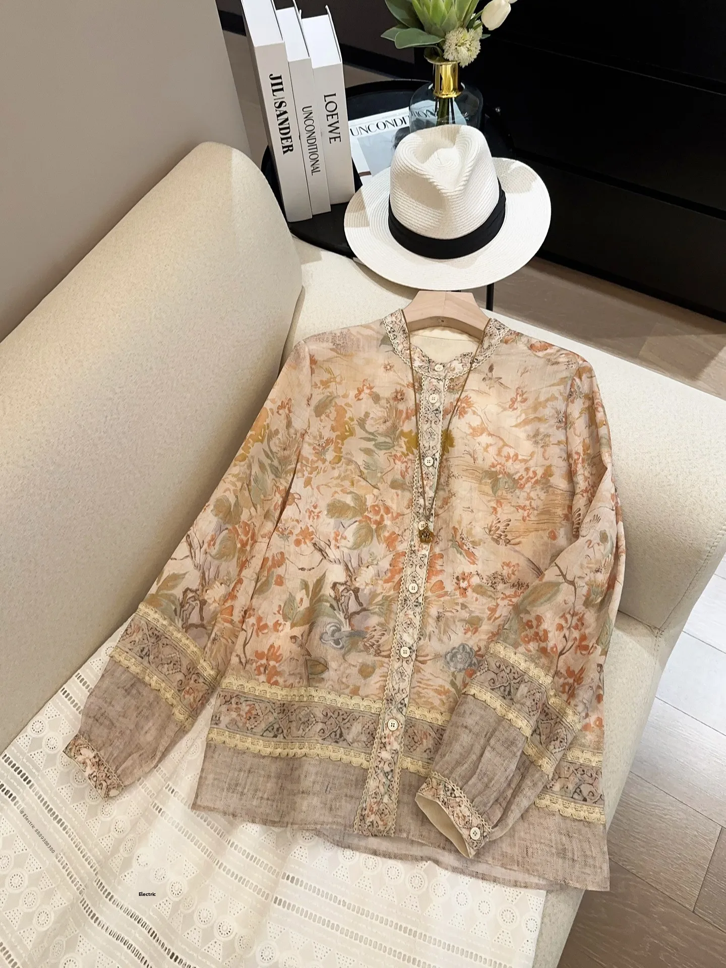 Vacation Style Linen Shirt Unique Beautiful Large Flower Bird Print Lace Top Women's Loose Fit Long Sleeve V Neck Button up
Vacation Style Linen Shirt Unique Beautiful Large Flower Bird Print Lace Top Women's Loose Fit Long Sleeve V Neck Button up