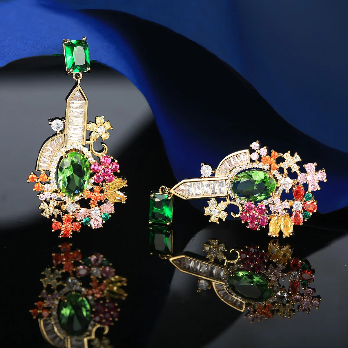 Light Luxurious Flower Zircon Fashion Elegant Earrings for Weddin or Party
Light Luxurious Flower Zircon Fashion Elegant Earrings for Weddin or Party