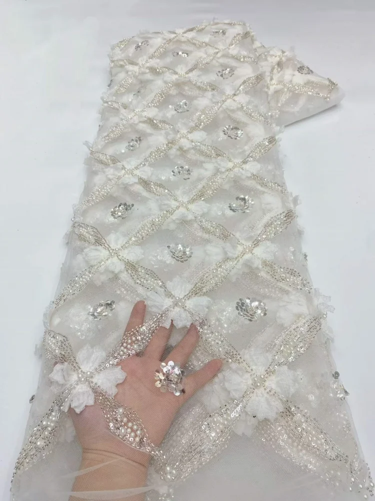 Luxury African Embroidery Beaded Tulle Lace Fabric Sequins French Bridal Nigerian Tulle Lace for Dress Making
Luxury African Embroidery Beaded Tulle Lace Fabric Sequins French Bridal Nigerian Tulle Lace for Dress Making