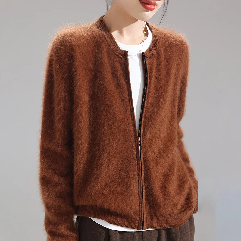 Women Autumn Winter Soft 100% Wool Sweater Brushed Cashmere Knitted Zipper Cardigan Basis Top Female Fashion Trend Coat
Women Autumn Winter Soft 100% Wool Sweater Brushed Cashmere Knitted Zipper Cardigan Basis Top Female Fashion Trend Coat