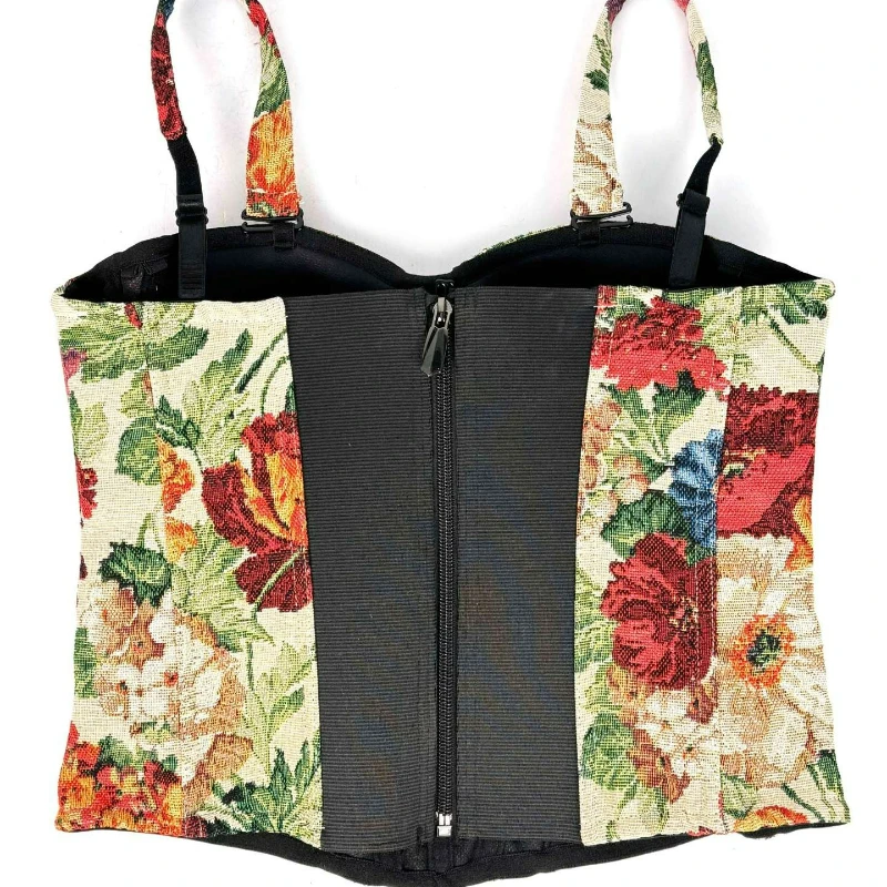A New Summer 2026 Fashion Sexy Strapless Top Halter Top Worn Inside Outside Retro Court-style Fishbone Corset with A Chest Pad
A New Summer 2026 Fashion Sexy Strapless Top Halter Top Worn Inside Outside Retro Court-style Fishbone Corset with A Chest Pad