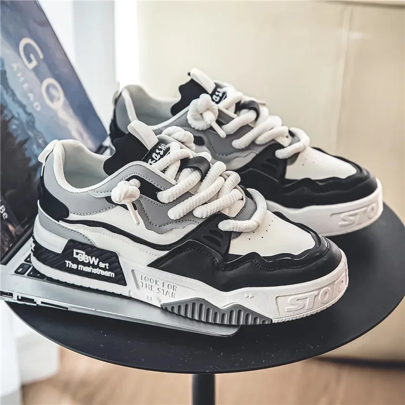 Large-Sized Men's Soft-Sole White Sneakers 2025 New All-Season Fashion Versatile Sports Shoes Comfortable Footwear
Large-Sized Men's Soft-Sole White Sneakers 2025 New All-Season Fashion Versatile Sports Shoes Comfortable Footwear