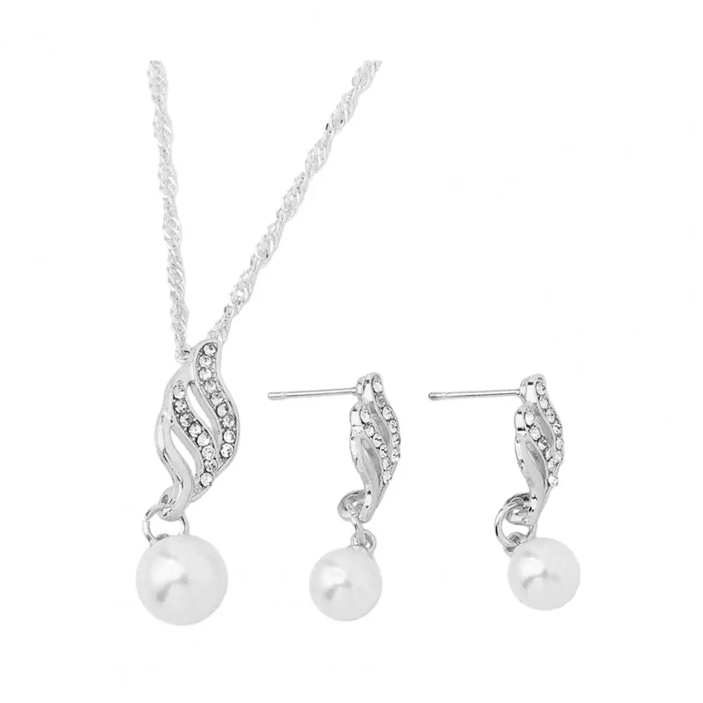 Bridal Jewelry Set Elegant Imitation Pearl Rhinestone Jewelry Set for Women Necklace Earrings Set with Wedding for Special
Bridal Jewelry Set Elegant Imitation Pearl Rhinestone Jewelry Set for Women Necklace Earrings Set with Wedding for Special