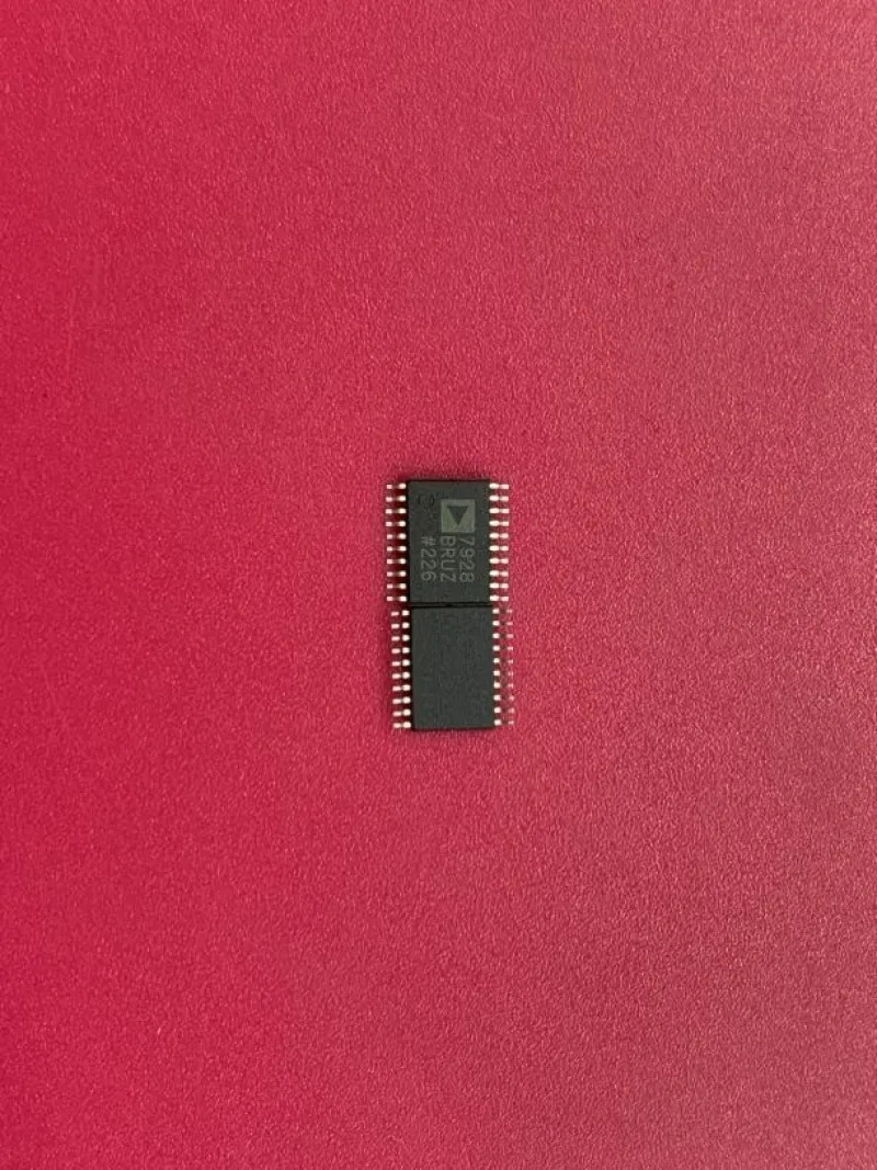 SACOH New Original AD7928 Bruz-Reel7 TSSOP-20 12-bit analog-to-digital converter (ADC) chip ic
SACOH New Original AD7928 Bruz-Reel7 TSSOP-20 12-bit analog-to-digital converter (ADC) chip ic