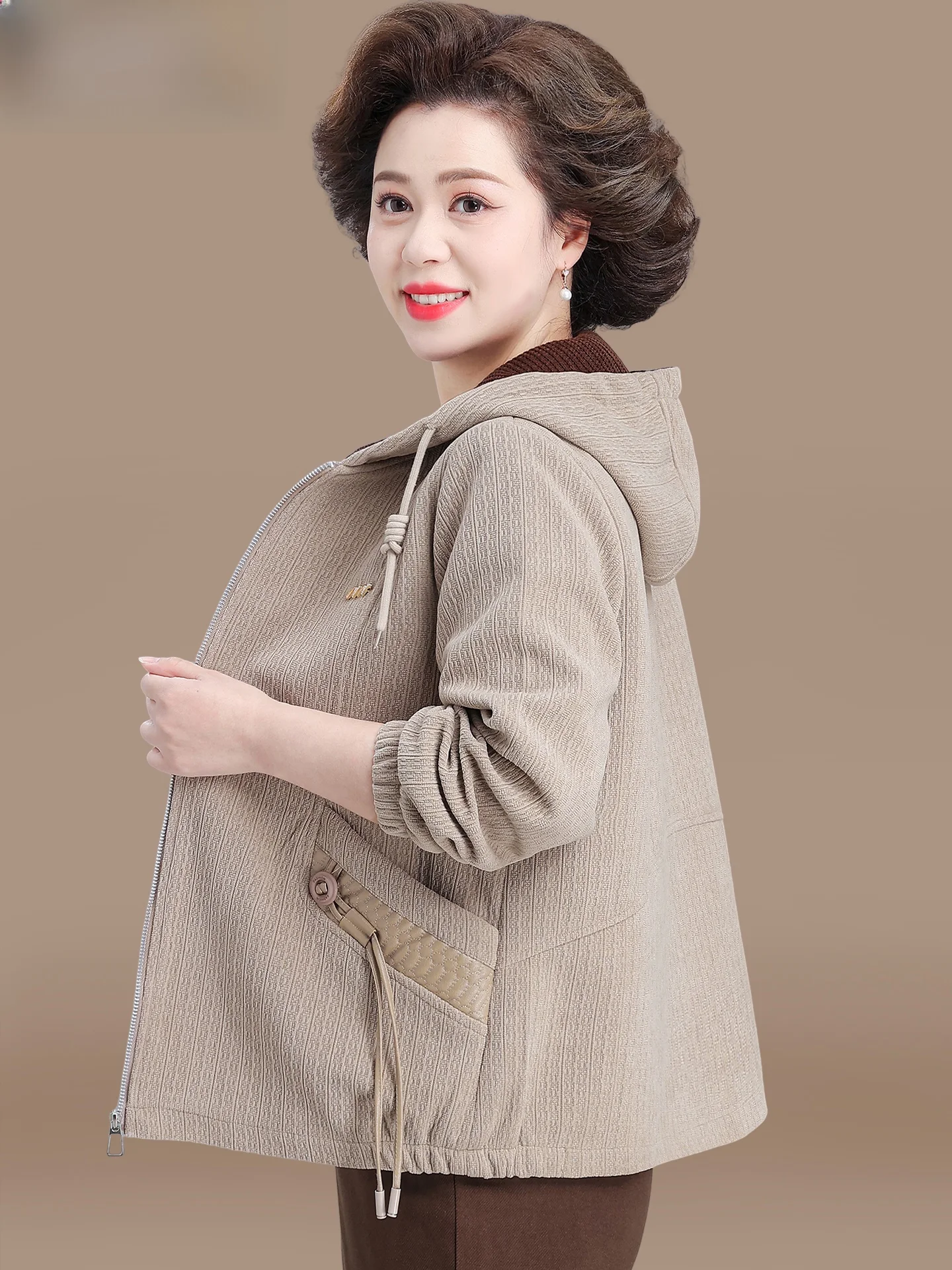 Spring Fashion Mom Coat Casual Hooded Women's Mid-Aged And Elderly Spring Autumn Open Cardigan Top Chinese Brand HanYuRou
Spring Fashion Mom Coat Casual Hooded Women's Mid-Aged And Elderly Spring Autumn Open Cardigan Top Chinese Brand HanYuRou