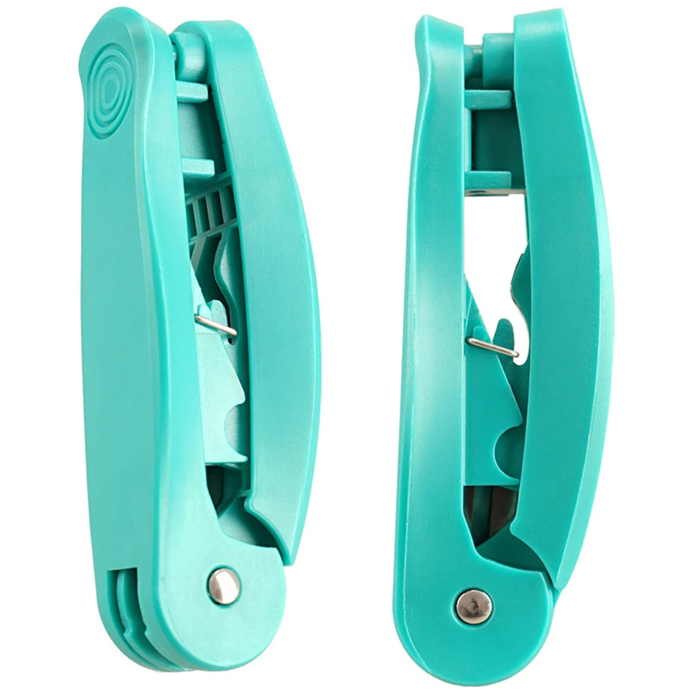 4-in-1 RJ45 Network Cable Tool with Cutting Stripping Untangling Straightening Portable Wire Stripper for STP/UTP Cable
4-in-1 RJ45 Network Cable Tool with Cutting Stripping Untangling Straightening Portable Wire Stripper for STP/UTP Cable