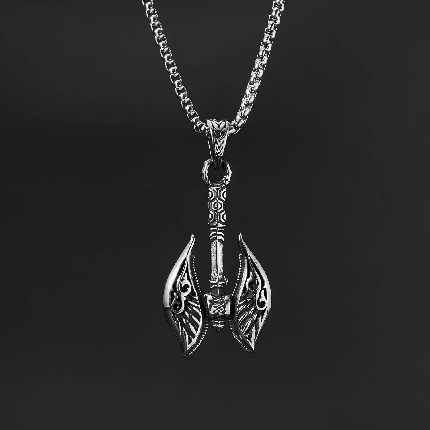 Personalized fashion necklace for men stainless steel creative retro gotetic pirate tomahawk Viking necklace decoration
Personalized fashion necklace for men stainless steel creative retro gotetic pirate tomahawk Viking necklace decoration