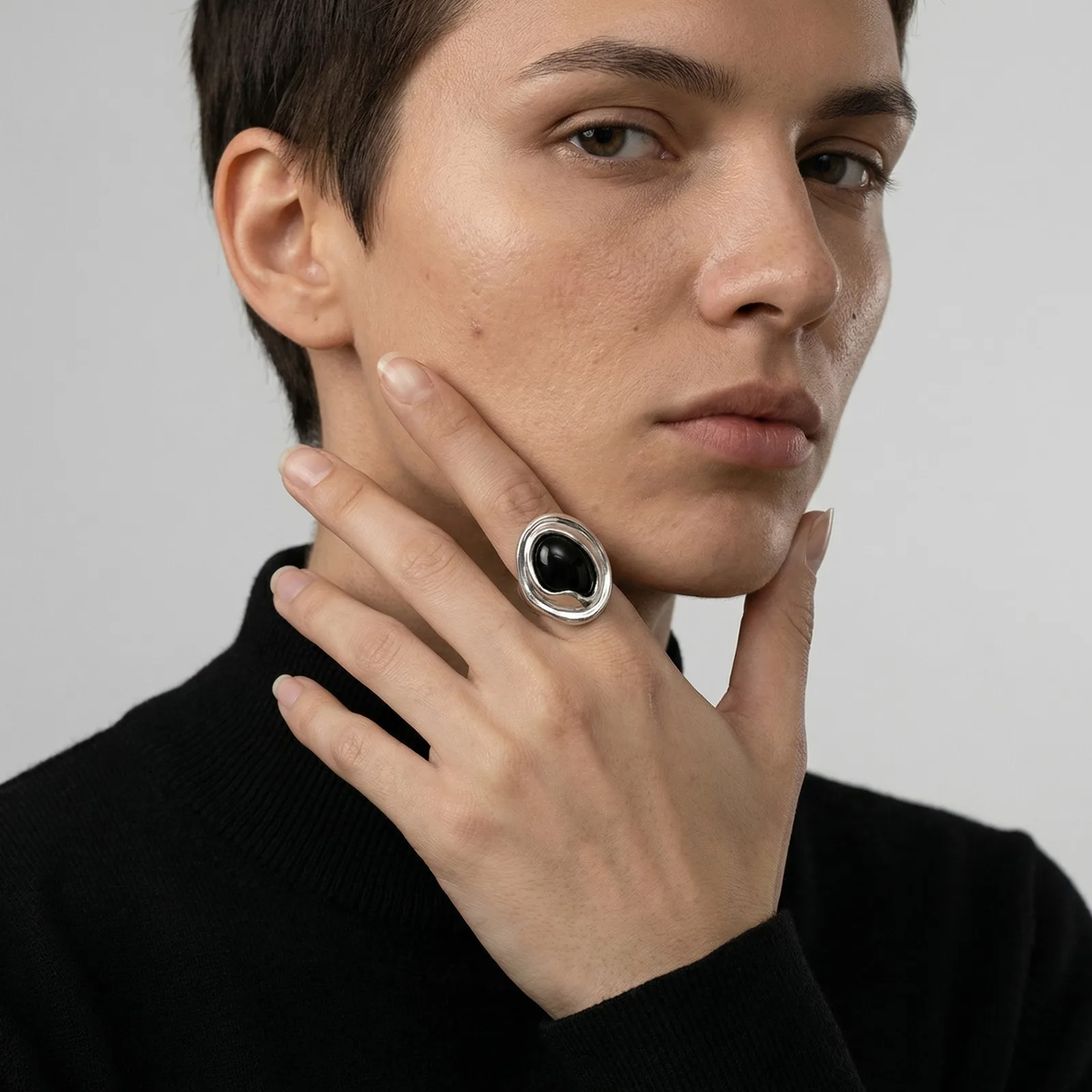 Silver Color Stainless Steel Irregular Ring with Black Oval Resin Stone, Bold Statement Ring for Women Punk Jewelry
Silver Color Stainless Steel Irregular Ring with Black Oval Resin Stone, Bold Statement Ring for Women Punk Jewelry