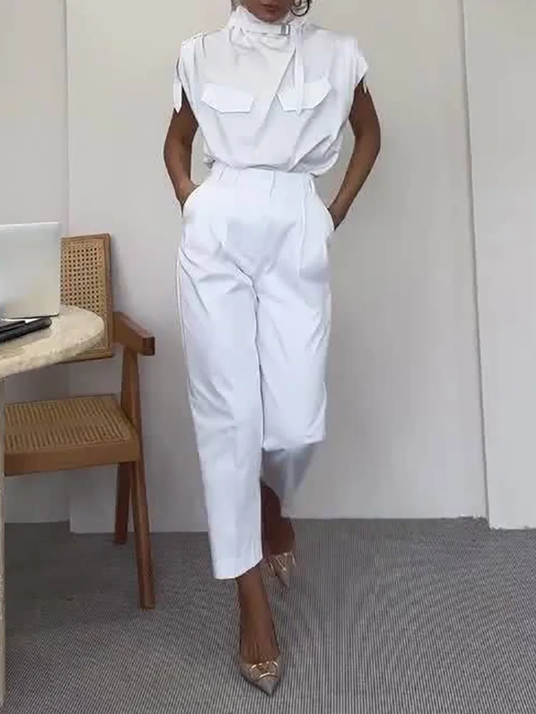 Sleeveless Turtleneck Simple Matching Set, Women Summer Cargo Pants Fashion Outfit, Solid Patchwork Chic Ladies Suits Streetwear
Sleeveless Turtleneck Simple Matching Set, Women Summer Cargo Pants Fashion Outfit, Solid Patchwork Chic Ladies Suits Streetwear