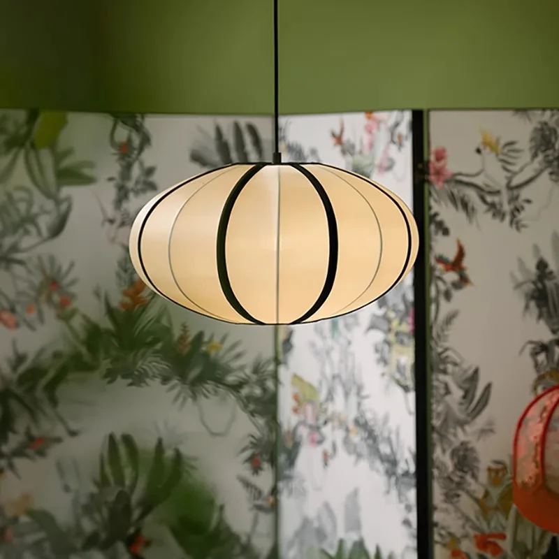 Nordic Medieval Chandelier Living Room Home Decoration Japanese Style Bedroom Wabi-sibi Style Lantern Silk Zen Pendant Light LED
Nordic Medieval Chandelier Living Room Home Decoration Japanese Style Bedroom Wabi-sibi Style Lantern Silk Zen Pendant Light LED