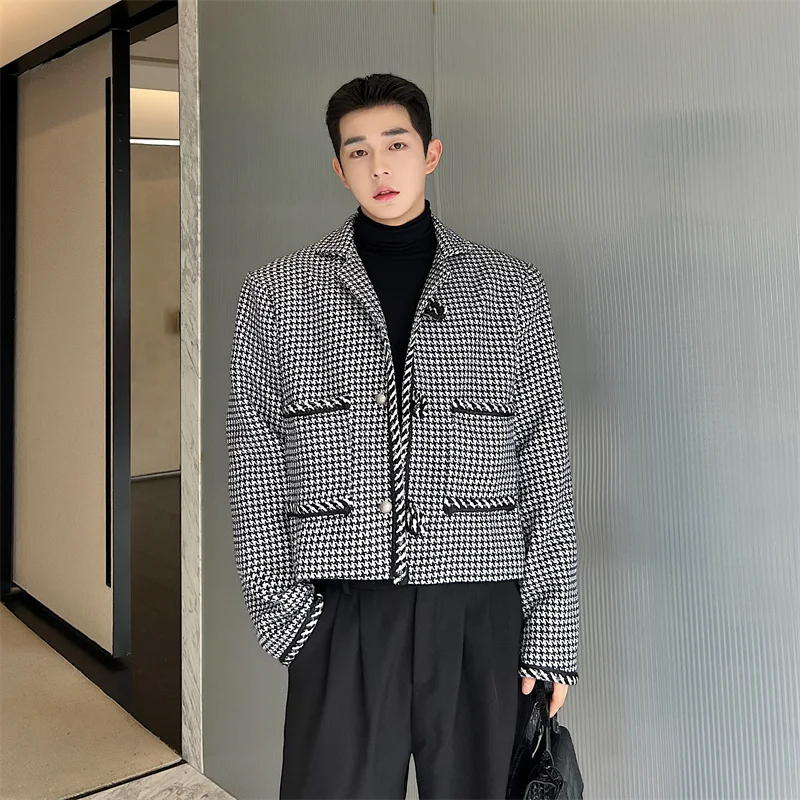 SYUHGFA Niche Design Men's Jackets Turn-down Collar Contrast Color Tops Single Breasted Loose Male Coats New Fashion 2025 spring
SYUHGFA Niche Design Men's Jackets Turn-down Collar Contrast Color Tops Single Breasted Loose Male Coats New Fashion 2025 spring