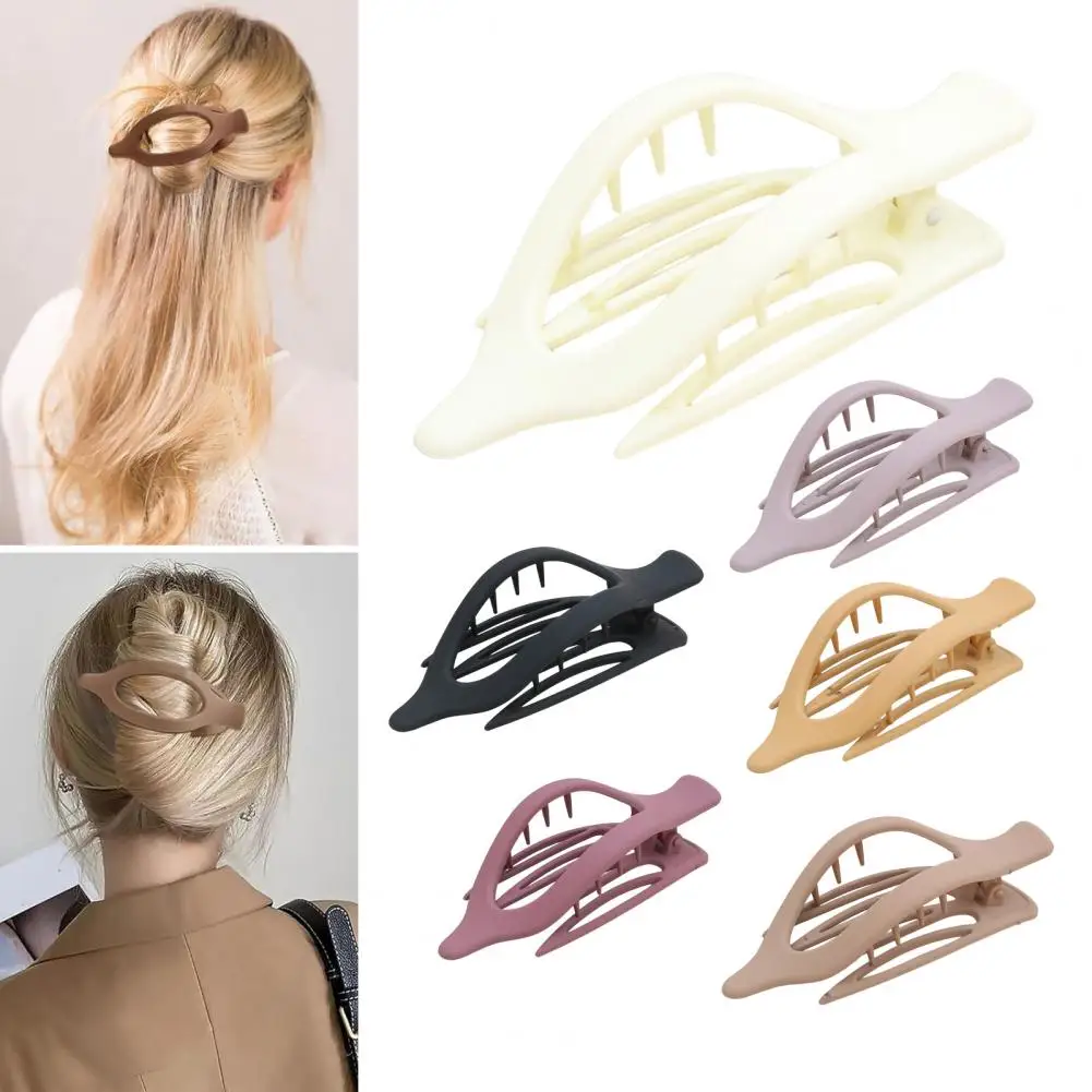 Anti-slip Hair Accessory Stylish Leaf Shape Hair Clip With Anti-slip Teeth For Women Easy To Wear Hair Accessory Back For Types
Anti-slip Hair Accessory Stylish Leaf Shape Hair Clip With Anti-slip Teeth For Women Easy To Wear Hair Accessory Back For Types