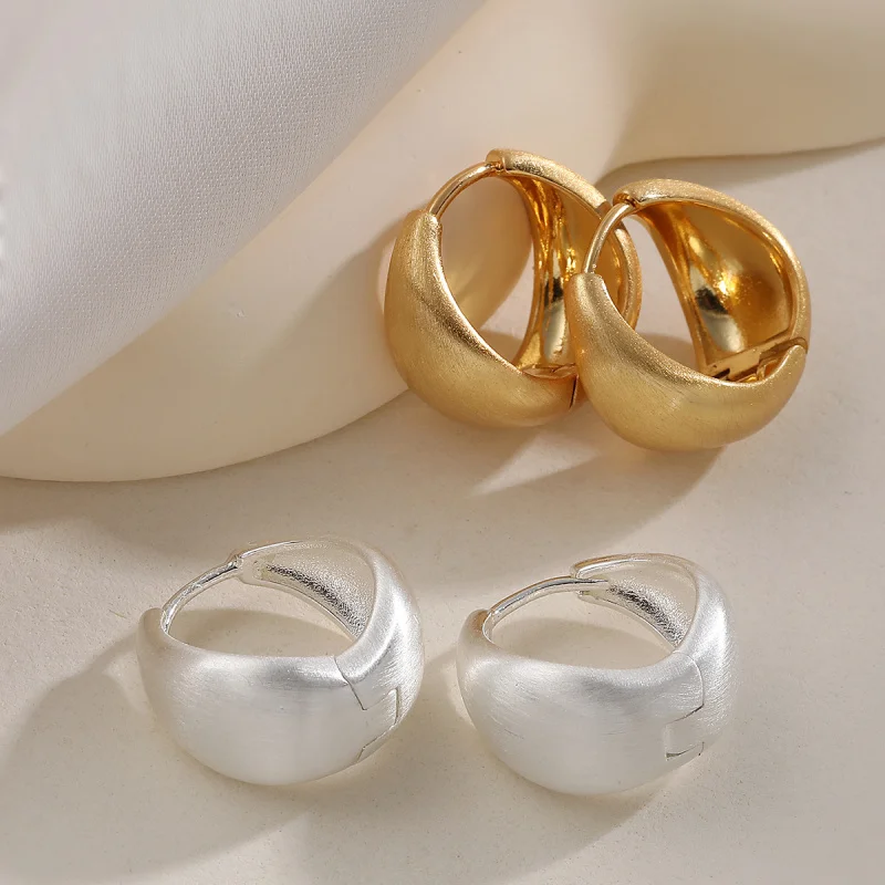 Cool Style Simple Personality Real Gold Plating Water Drop Women's Design Sense Minority All-Match Earrings New
Cool Style Simple Personality Real Gold Plating Water Drop Women's Design Sense Minority All-Match Earrings New