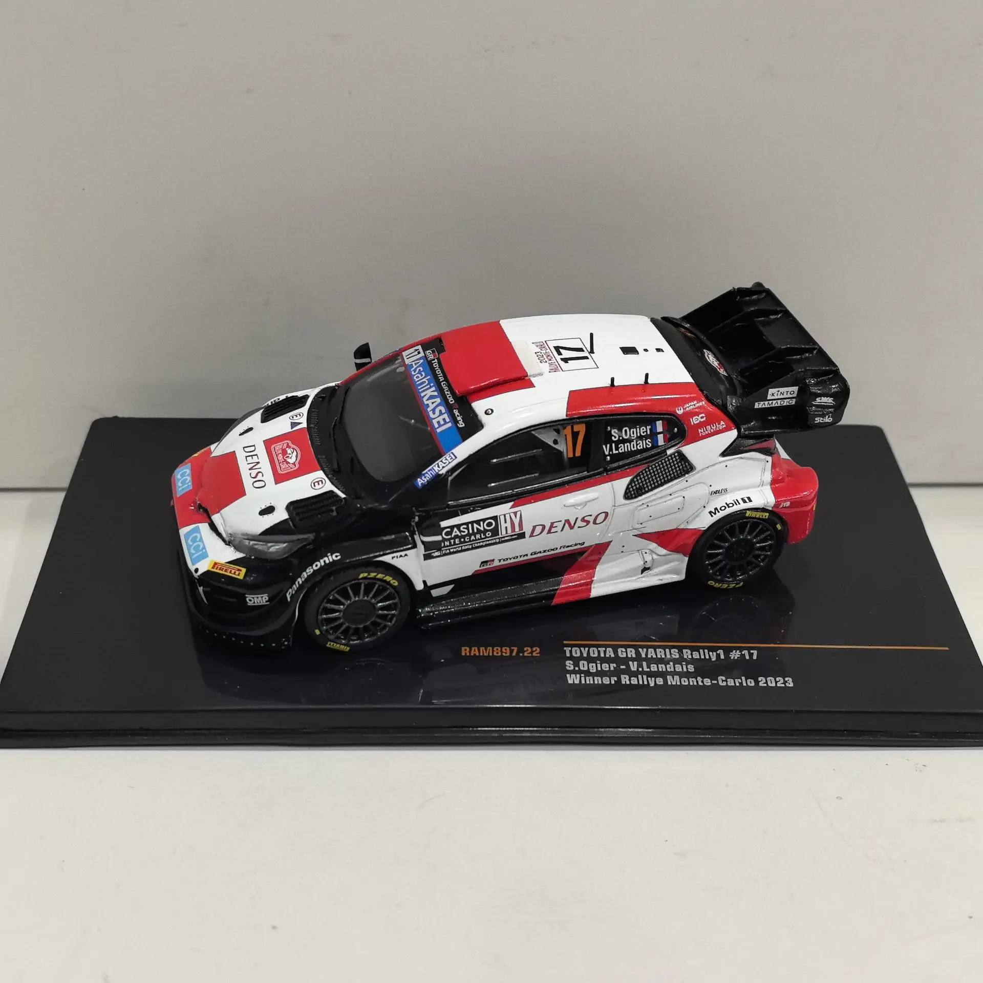 Diecast IXO 1/43 Scale TOYOTA GR YARIS #17 2023 Rally Car Alloy Car Model Collectible Toy Gift Souvenir
Diecast IXO 1/43 Scale TOYOTA GR YARIS #17 2023 Rally Car Alloy Car Model Collectible Toy Gift Souvenir