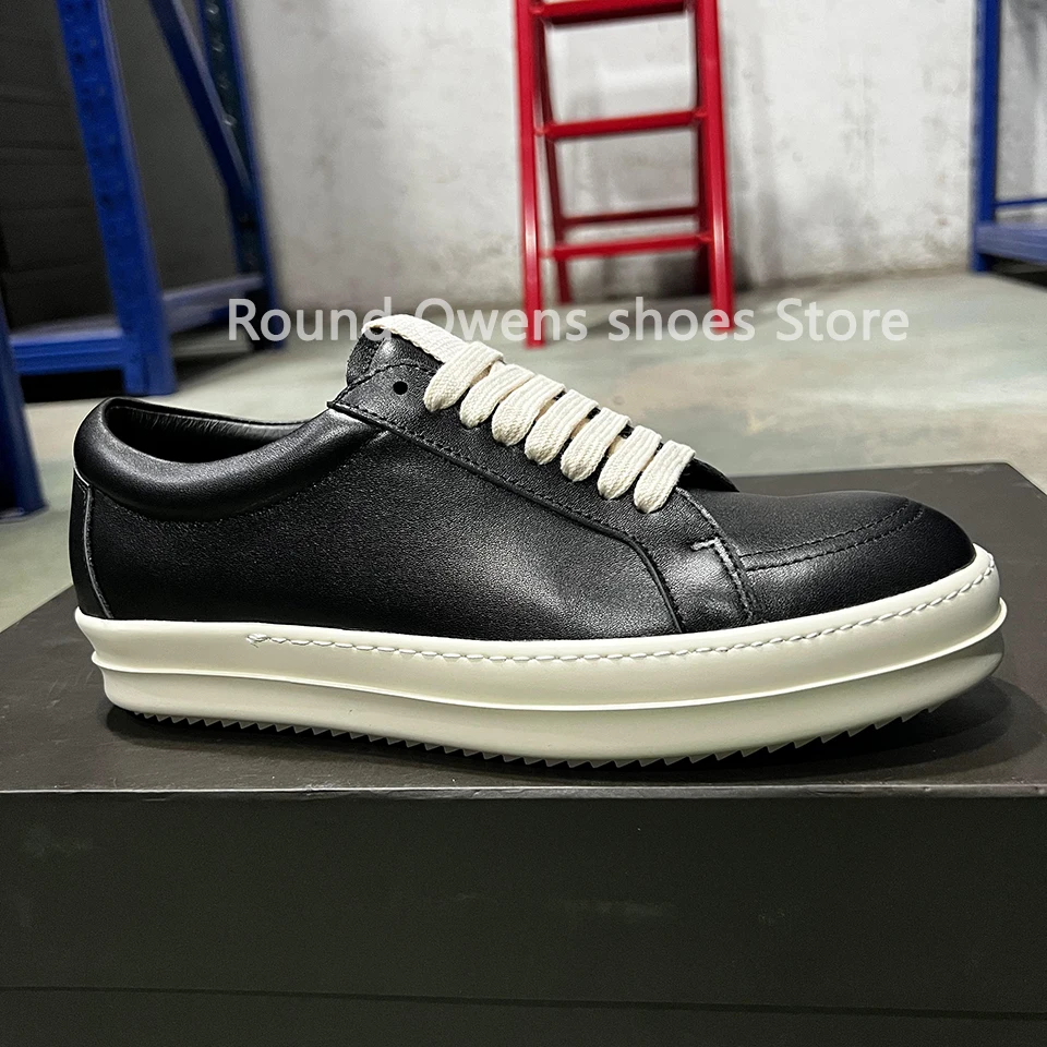 26 New Ro Luxury Low Top Casual Shoes Men Black Leather Sneakers High End Thick Sole High Quality Women Lace Up Flat Trainers
26 New Ro Luxury Low Top Casual Shoes Men Black Leather Sneakers High End Thick Sole High Quality Women Lace Up Flat Trainers