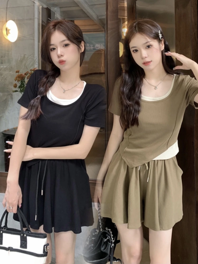 Slimming Fashion Set Women Summer plus Size Cute Sister Meat Cover Trendy Fake Two-Piece Top Shorts Skirt Two-Piece Set
Slimming Fashion Set Women Summer plus Size Cute Sister Meat Cover Trendy Fake Two-Piece Top Shorts Skirt Two-Piece Set