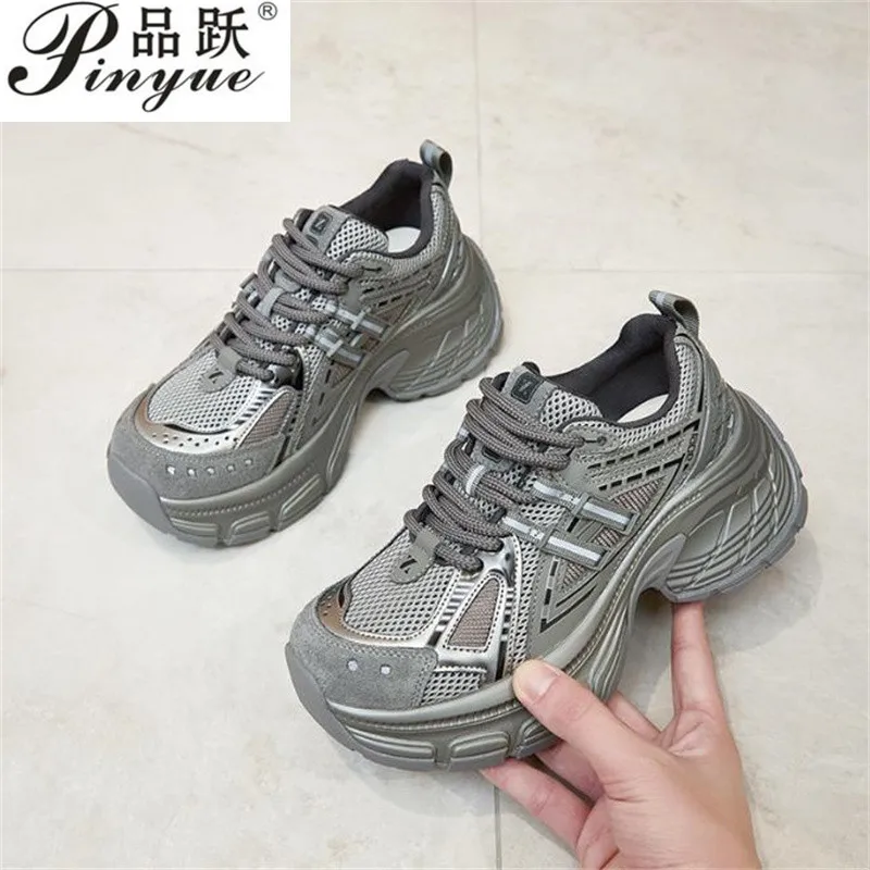 7.5cm Genuine Leather Women Casual Shoes Platform Wedge Hidden Heel Shoes White Chunky Sneakers Vulcanize Skateboard shoes 31-40
7.5cm Genuine Leather Women Casual Shoes Platform Wedge Hidden Heel Shoes White Chunky Sneakers Vulcanize Skateboard shoes 31-40