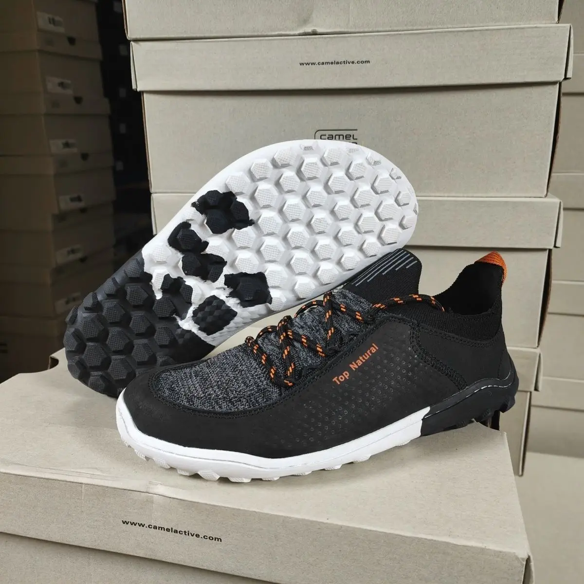 2025 New Summer Hot Sale Lightweight Wear-Resistant Walking Shoes Hiking Shoes Very Good Unisex Walking Shoes
2025 New Summer Hot Sale Lightweight Wear-Resistant Walking Shoes Hiking Shoes Very Good Unisex Walking Shoes
