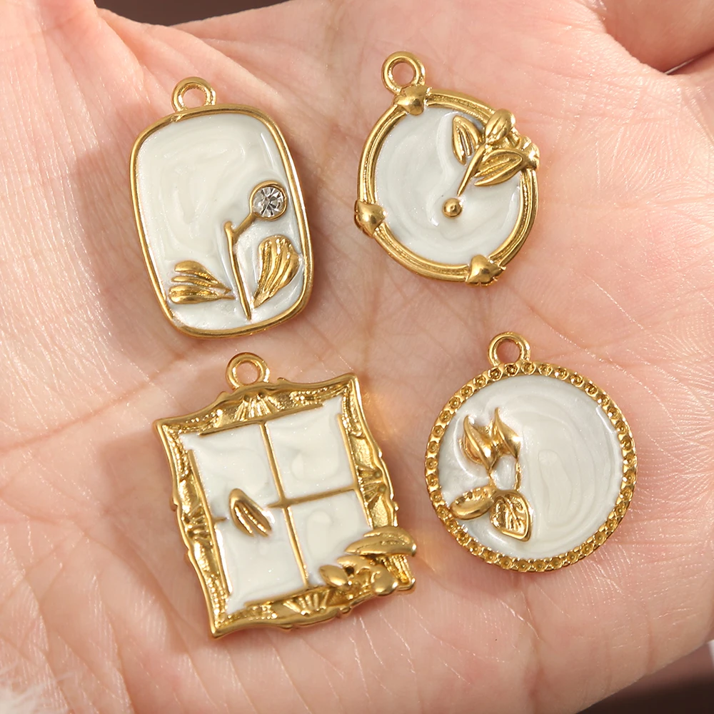2/4PC 18K Gold Plated Enamel Floral Pendant White Set Vintage Oil Painting Style Charm for DIY Necklace Jewelry Making Wholesale
2/4PC 18K Gold Plated Enamel Floral Pendant White Set Vintage Oil Painting Style Charm for DIY Necklace Jewelry Making Wholesale