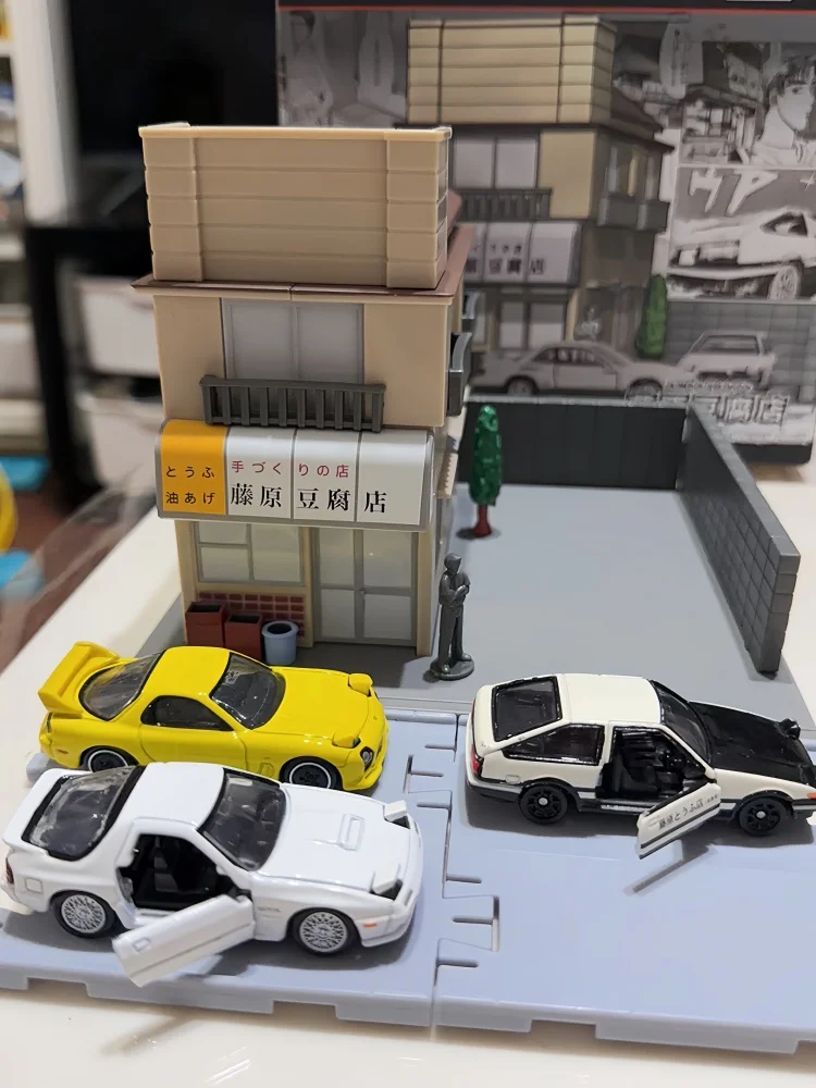 Takara Tomy Tomica Fujiwara Tofu Shop Assembly Building Scene Model For Diecast Car Display Collectible Decoration
Takara Tomy Tomica Fujiwara Tofu Shop Assembly Building Scene Model For Diecast Car Display Collectible Decoration