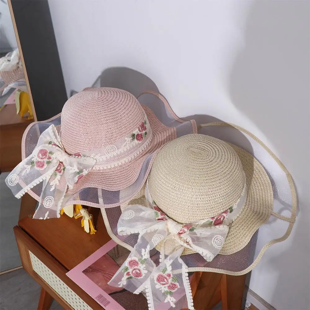 Fashion Spring Summer Beach Straw Hat Big Brim Foldable Lace Bow Straw Hat French Style Travel Women's Sun Hat Outdoor
Fashion Spring Summer Beach Straw Hat Big Brim Foldable Lace Bow Straw Hat French Style Travel Women's Sun Hat Outdoor