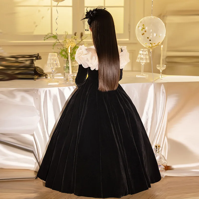 Children's Dress French Style Velvet Long Sleeve Spring Little Girl Birthday Princess Dress Host Piano Performance Dress
Children's Dress French Style Velvet Long Sleeve Spring Little Girl Birthday Princess Dress Host Piano Performance Dress