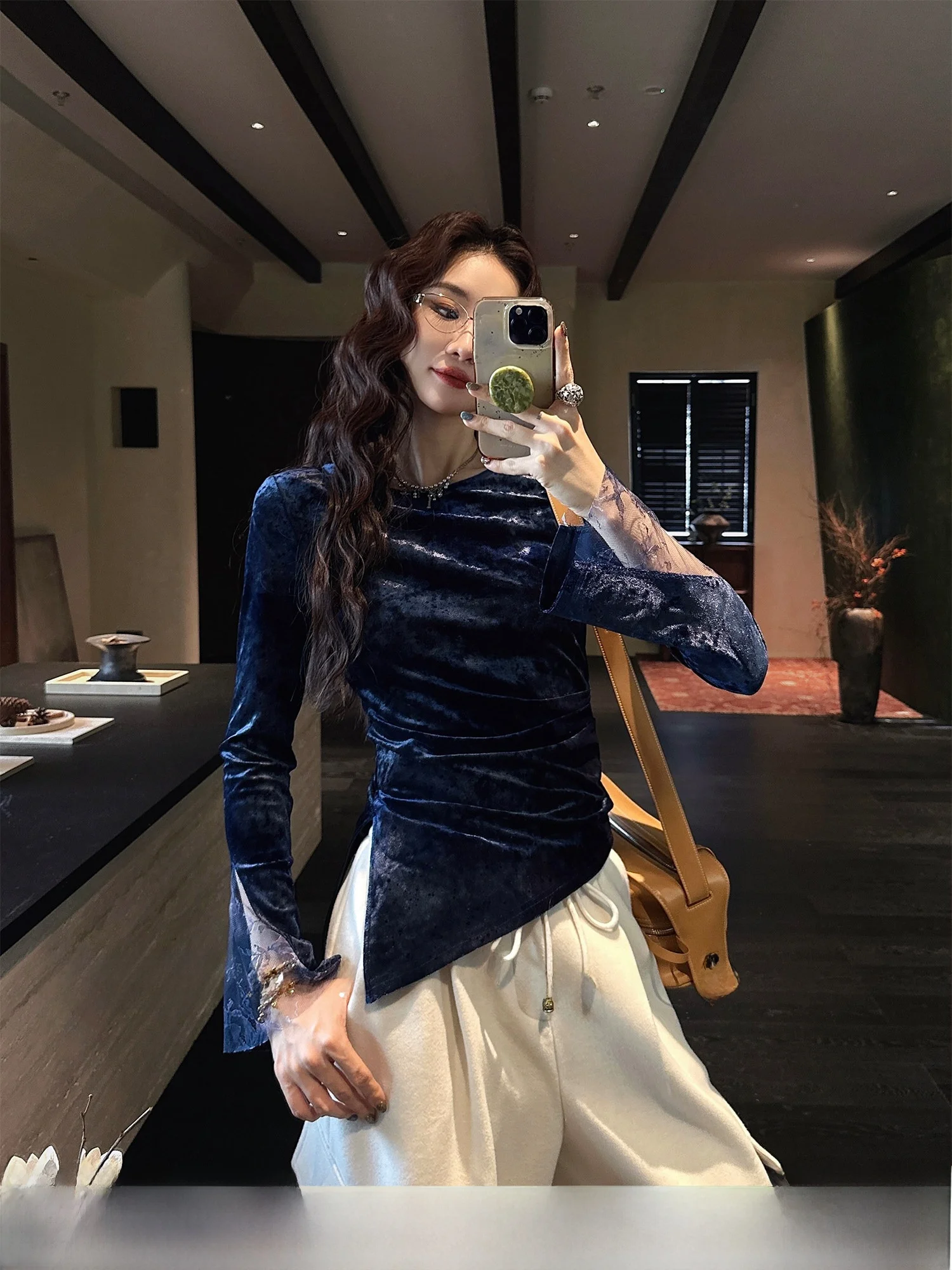 Sanji Bla Flower Velvet Long Sve Women's Base irt Inner Wear T-irt Comfortable Breathable round Ne Casual Sle
Sanji Bla Flower Velvet Long Sve Women's Base irt Inner Wear T-irt Comfortable Breathable round Ne Casual Sle