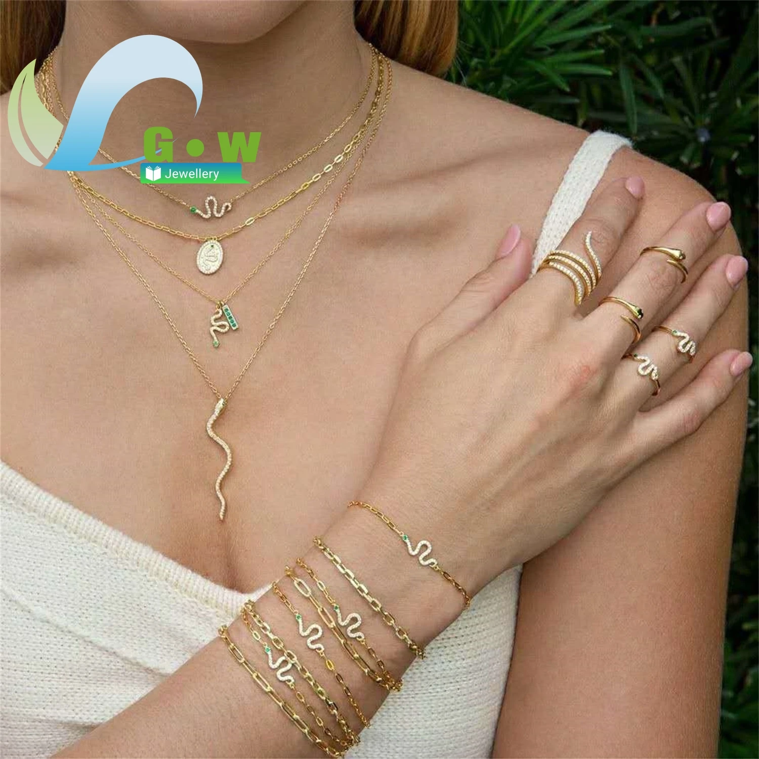 Snake Element Jewelry Real Gold Plated Micro Inlaid Zircon Copper Necklace Adjustable Clasp Collarbone Chain Women Luxury Access
Snake Element Jewelry Real Gold Plated Micro Inlaid Zircon Copper Necklace Adjustable Clasp Collarbone Chain Women Luxury Access