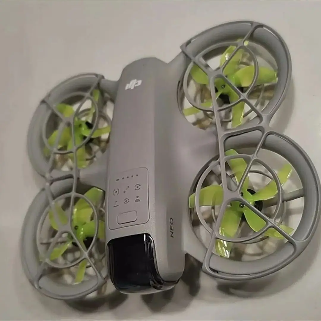 Gemfan D51 5-Blade 2 Inch 51mm Cinewhoop Propeller 8PCS 4Pairs PC for RC FPV Racing Tinywhoop Ducted Whoop Drone Freestyle
Gemfan D51 5-Blade 2 Inch 51mm Cinewhoop Propeller 8PCS 4Pairs PC for RC FPV Racing Tinywhoop Ducted Whoop Drone Freestyle