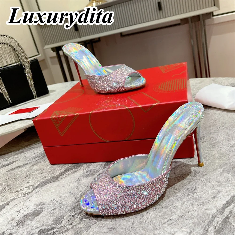 Top Quality Womens High Heels 0-12cm Luxury Ladies Crystal Sandals Classic Designer Red Heel Real Leather sole Mules Shoes 0101
Top Quality Womens High Heels 0-12cm Luxury Ladies Crystal Sandals Classic Designer Red Heel Real Leather sole Mules Shoes 0101