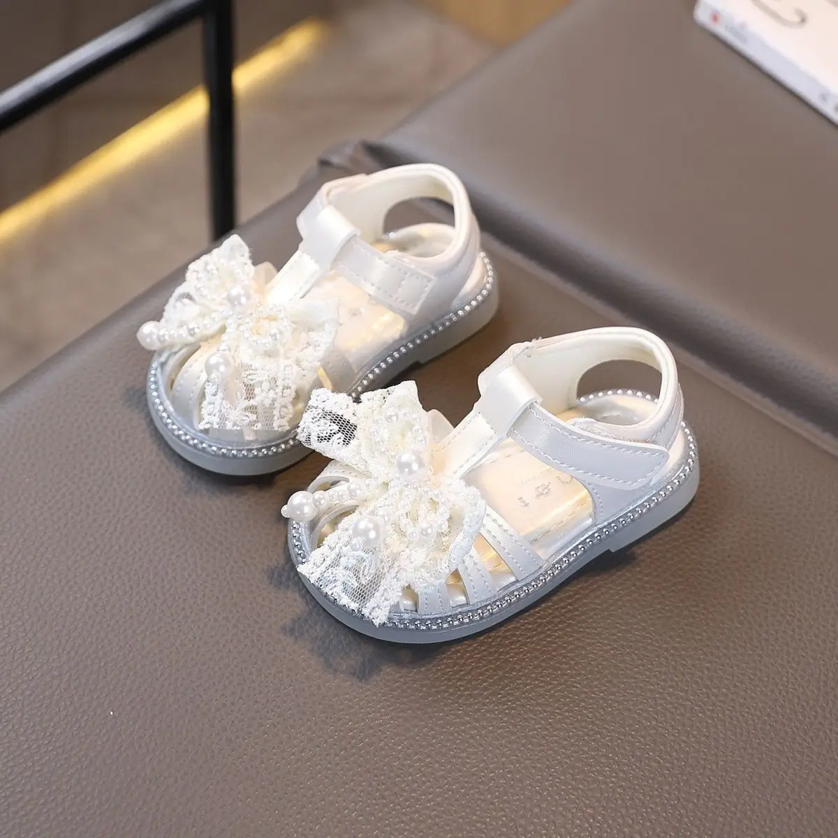 New Girls Toddler Summer Hollow Out Closed Toe Princess Sandals Soft Sole Walking Shoes
New Girls Toddler Summer Hollow Out Closed Toe Princess Sandals Soft Sole Walking Shoes