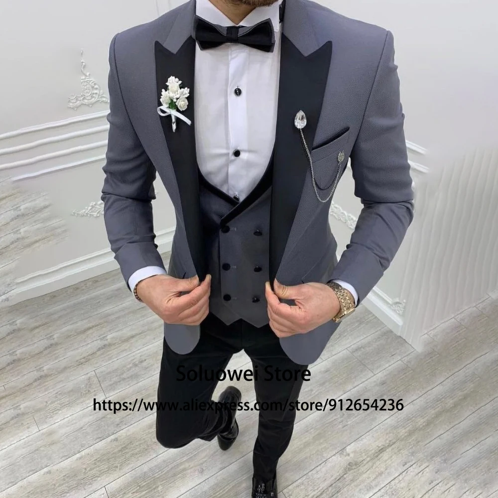 Fashion Grey Groom Peaked Lapel Tuxedo Wedding Slim Fit 3 Piece Jacket Vest Pants Set Business Costume Homme Formal Mens Suits
Fashion Grey Groom Peaked Lapel Tuxedo Wedding Slim Fit 3 Piece Jacket Vest Pants Set Business Costume Homme Formal Mens Suits