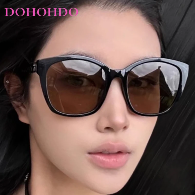 Fashion Big Frame Square Sunglasses Women Men Brand Designer Eyeglasses Outdoor Travel Driving Shades Eyewear UV400 Gafas De Sol
Fashion Big Frame Square Sunglasses Women Men Brand Designer Eyeglasses Outdoor Travel Driving Shades Eyewear UV400 Gafas De Sol