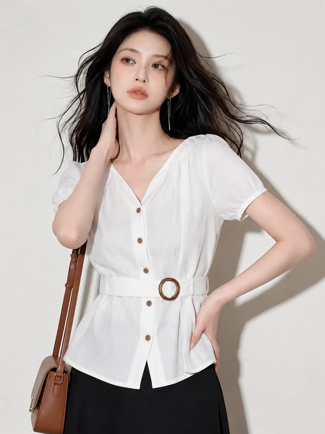 Summer Pure Color Fashion Short Sleeve Shirt V-Neck Waist-Cinching Single Button Design plus Size Women's Korean Style Workwear
Summer Pure Color Fashion Short Sleeve Shirt V-Neck Waist-Cinching Single Button Design plus Size Women's Korean Style Workwear