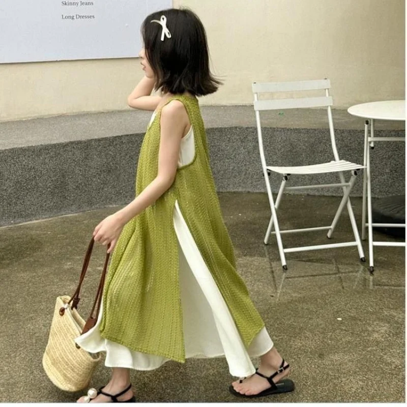 Girls' summer dress new style, super cute two-piece set for older girls, suspender dress
Girls' summer dress new style, super cute two-piece set for older girls, suspender dress