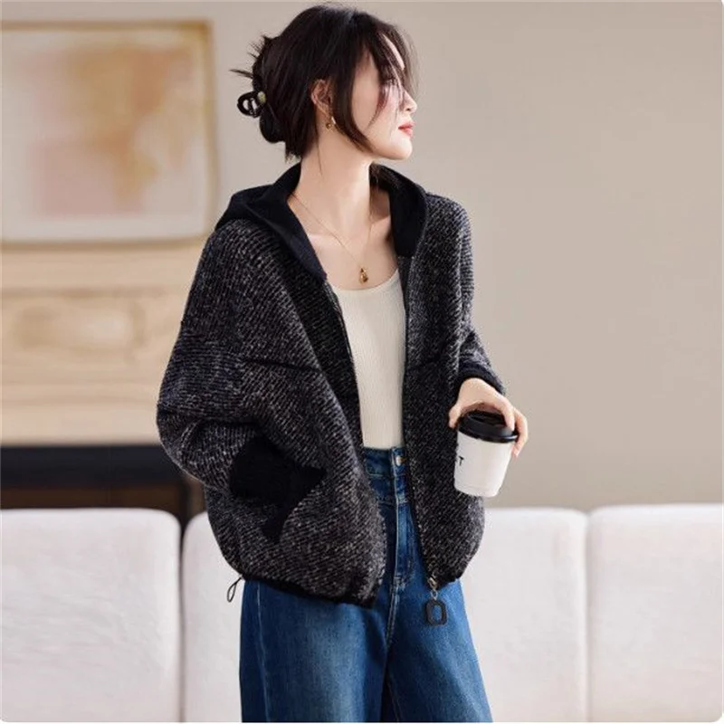 2026New Hooded Zipper Cardigan Jacket Female Casual Color Matching Coat Women's Spring Autumn Padded Knitwear Sweatshirt Outwear
2026New Hooded Zipper Cardigan Jacket Female Casual Color Matching Coat Women's Spring Autumn Padded Knitwear Sweatshirt Outwear