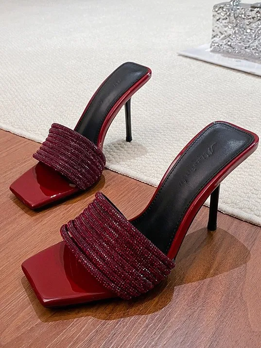 Miaotafu New Style Square Head Toe High Heels Women's Thin Heel Sandals Red Velvet Silk Women's Shoes Fashionable Korean Swee...
Miaotafu New Style Square Head Toe High Heels Women's Thin Heel Sandals Red Velvet Silk Women's Shoes Fashionable Korean Swee...