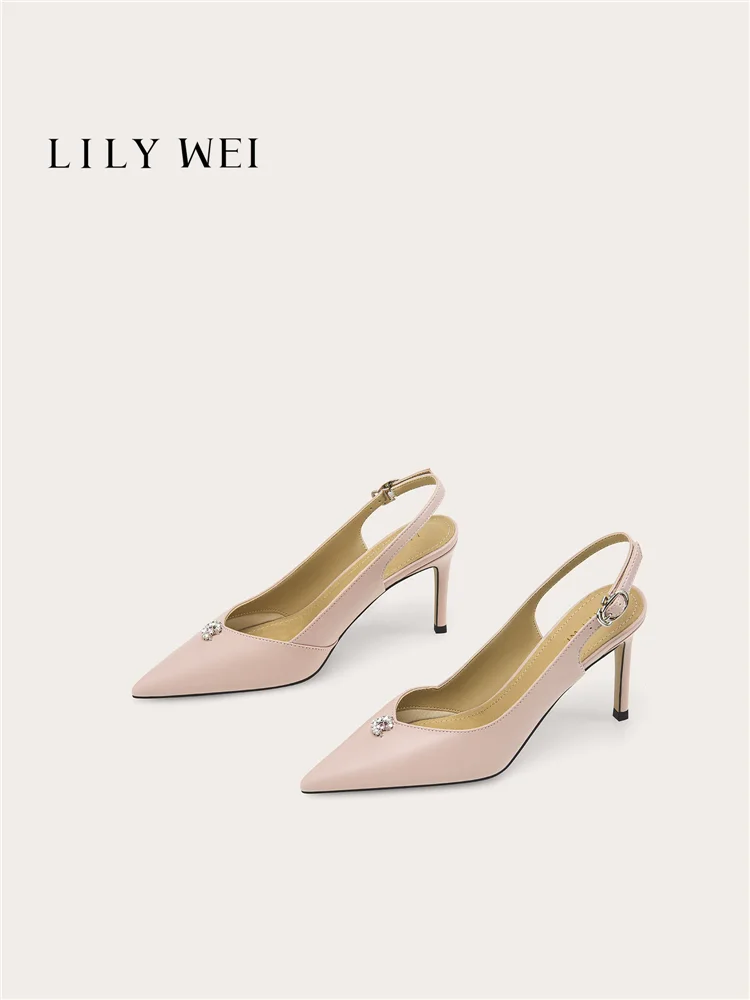 Summer new pointed pink leather widened version rhinestone sandals, large and small sizes, banquet high-heeled women's shoes
Summer new pointed pink leather widened version rhinestone sandals, large and small sizes, banquet high-heeled women's shoes