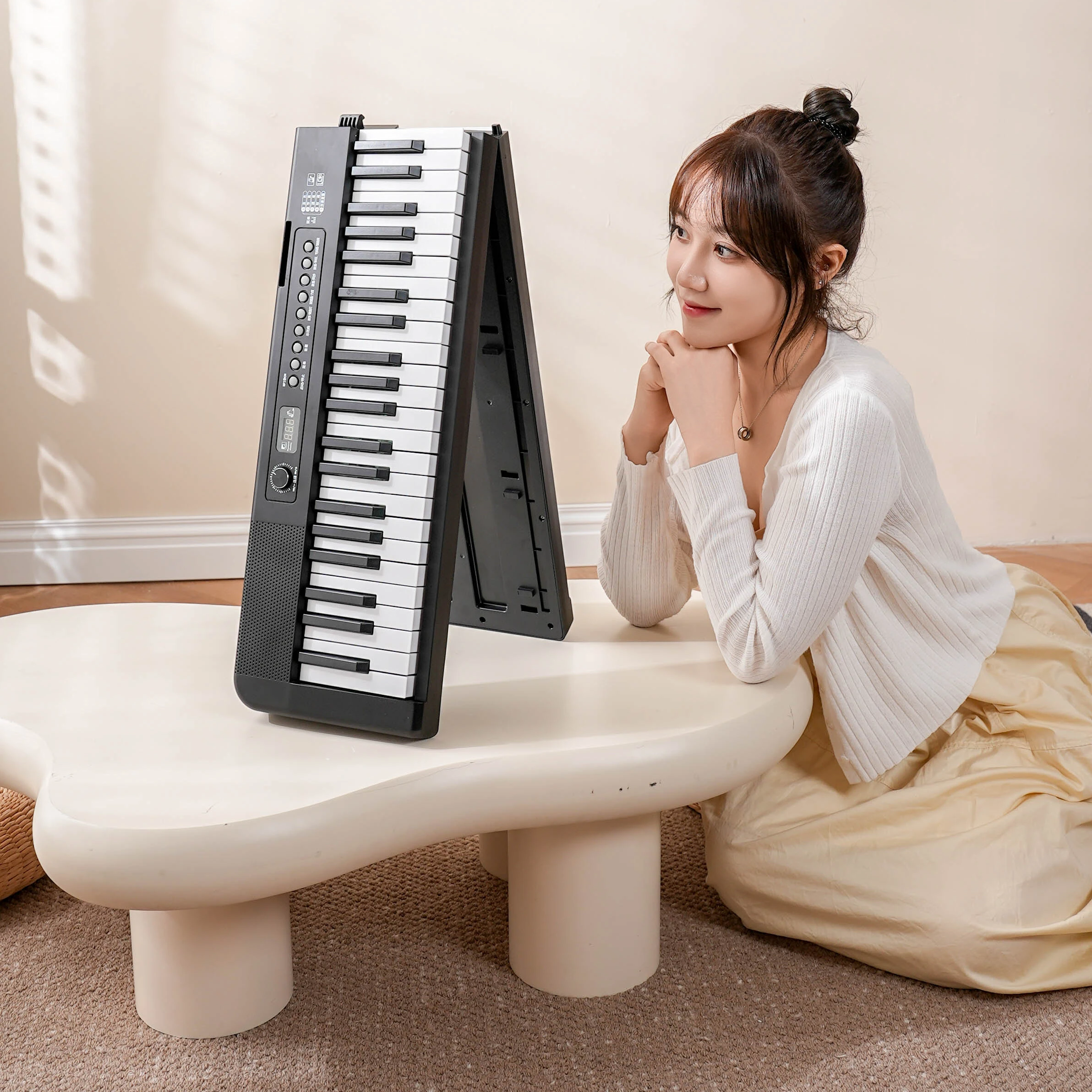 BD Music OEM Portable Foldable Piano 88 Keys Electronic Keyboard for Beginner
BD Music OEM Portable Foldable Piano 88 Keys Electronic Keyboard for Beginner