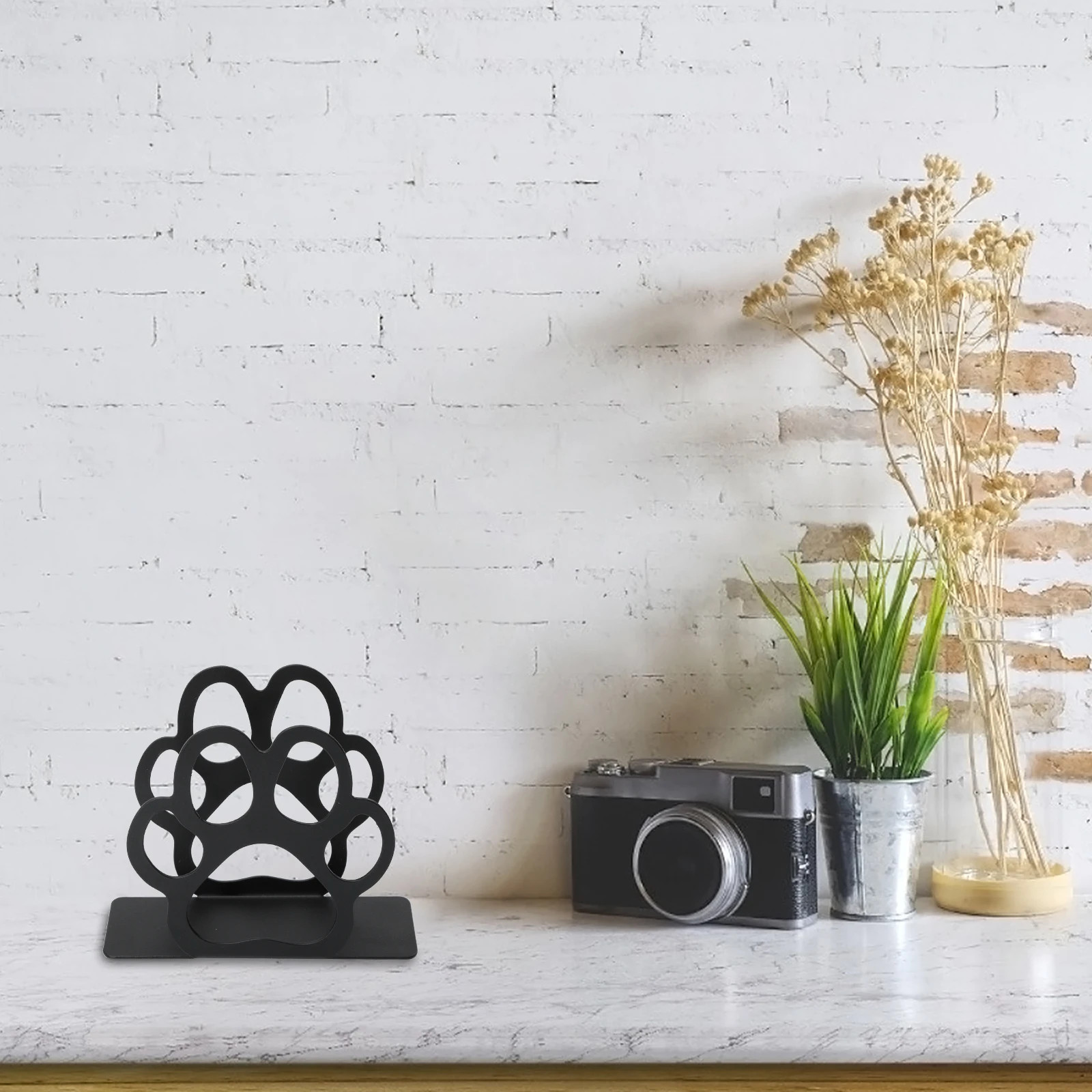 Iron Bear Tissue Holder Unique Shape Napkin Rack Bedroom Decor Kitchen Iron Unique Napkin Rack Bar Accessories
Iron Bear Tissue Holder Unique Shape Napkin Rack Bedroom Decor Kitchen Iron Unique Napkin Rack Bar Accessories