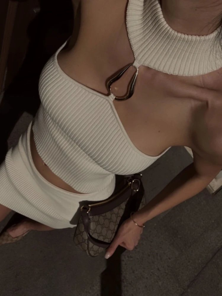 Summer White Sexy Cut Out Knitted Skirts Two Piece Sets Women Cropped Tank Tops and Mini Skirts Holidays Party Dress Sets 2025
Summer White Sexy Cut Out Knitted Skirts Two Piece Sets Women Cropped Tank Tops and Mini Skirts Holidays Party Dress Sets 2025