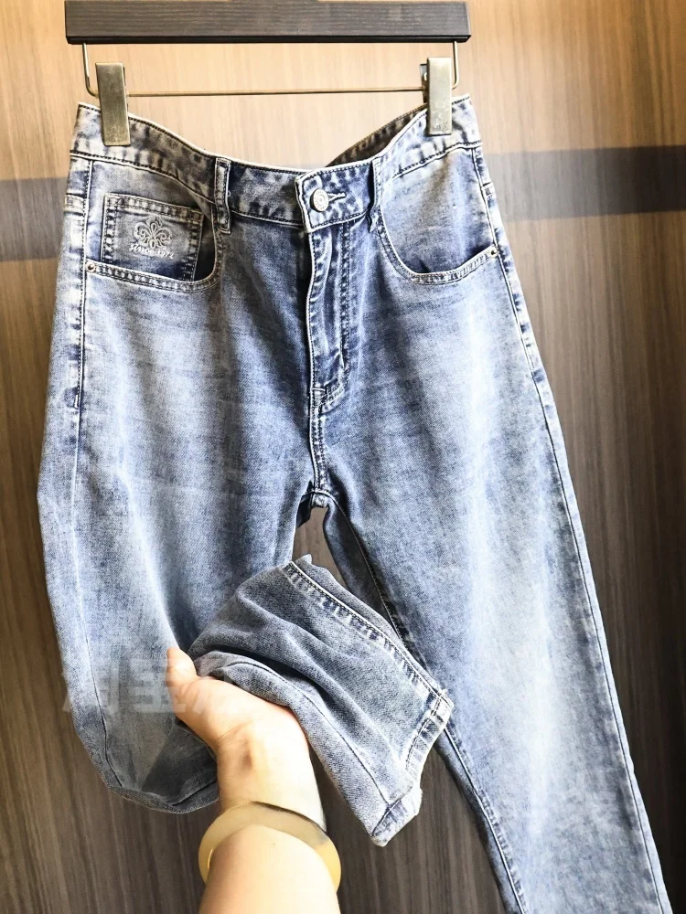Homesick Men's Summer Thin Straight Leg Jeans Washed White Fashionable Breathable Comfortable Cotton Polyester Blend
Homesick Men's Summer Thin Straight Leg Jeans Washed White Fashionable Breathable Comfortable Cotton Polyester Blend
