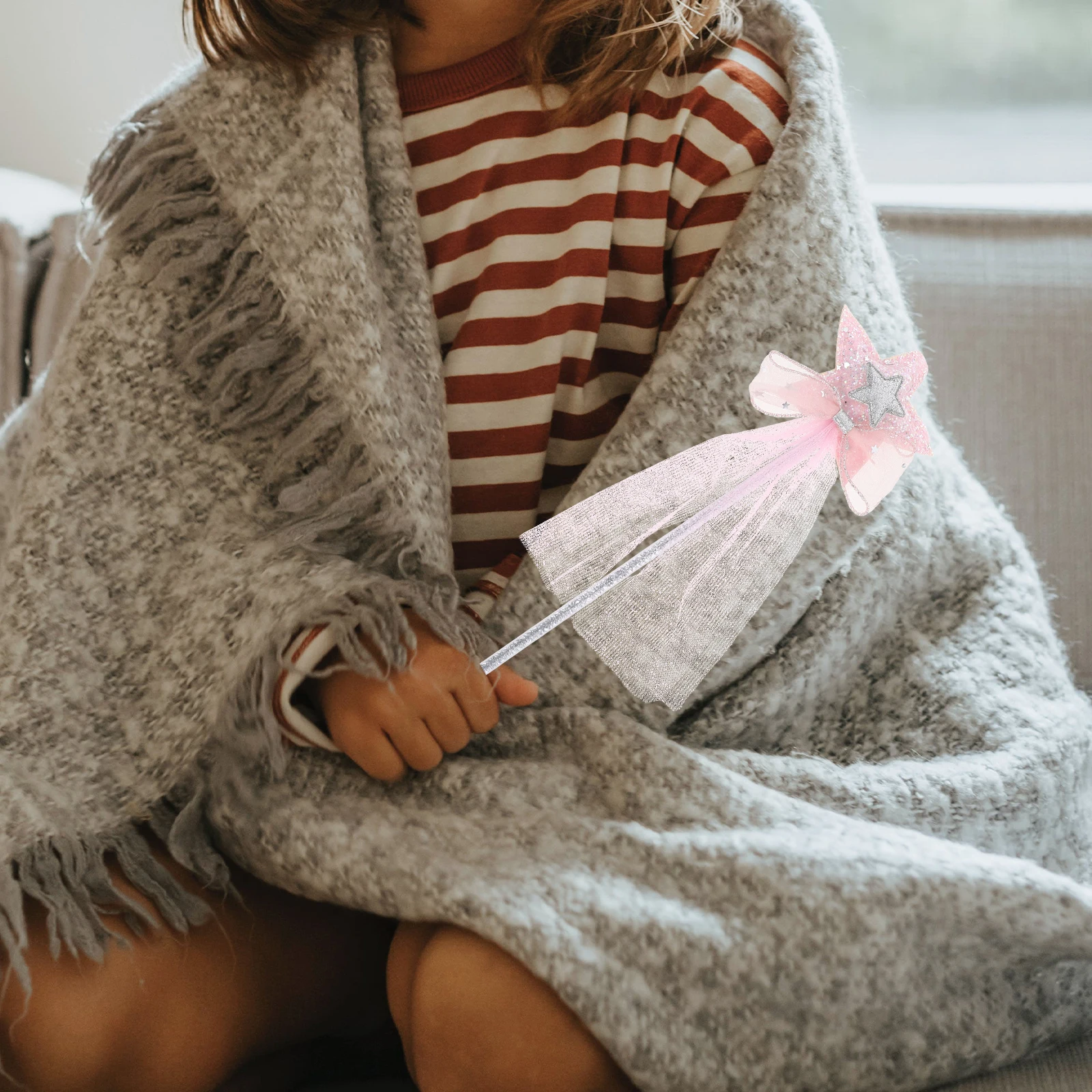 1Pcs Fairy Stick Gauze Wand Halloween Costume Accessory Party Prop Pink Fairy Stick Festival Party Cane Gauze Wand
1Pcs Fairy Stick Gauze Wand Halloween Costume Accessory Party Prop Pink Fairy Stick Festival Party Cane Gauze Wand