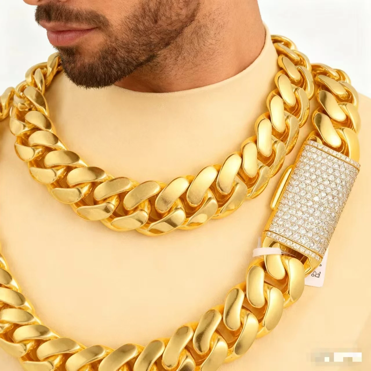 Мужские кубинские звенья, комплект 14-каратного позолоченного ожерелья и браслета, сверхмощные ювелирные изделия в стиле хип-хоп, подарок для парня
Мужские кубинские звенья, комплект 14-каратного позолоченного ожерелья и браслета, сверхмощные ювелирные изделия в стиле хип-хоп, подарок для парня