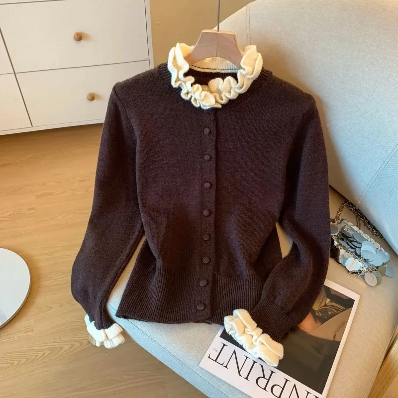 Women Clothes Autumn Winter Fashion Simplicity Button Color Blocking Knitting Female Appear Thin Versatile Cardigan Sweater Coat
Women Clothes Autumn Winter Fashion Simplicity Button Color Blocking Knitting Female Appear Thin Versatile Cardigan Sweater Coat