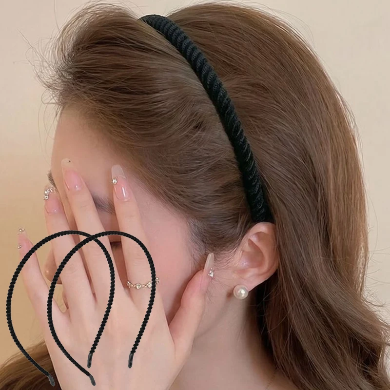 1/2pcs Invisible Black Velvet Hairband Back Head Pressing Hair Fixed Hairbands for Women Girl Fashion Face Wash Hair Accessories
1/2pcs Invisible Black Velvet Hairband Back Head Pressing Hair Fixed Hairbands for Women Girl Fashion Face Wash Hair Accessories