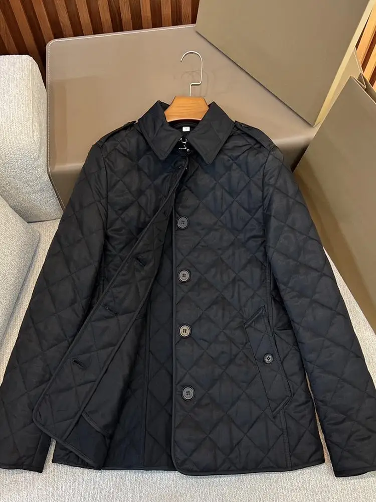 British Style Slim Fit Neck Single Button Pure Color Artistic Women's Cotton Jacket Short Coat Stylish Commute Wear
British Style Slim Fit Neck Single Button Pure Color Artistic Women's Cotton Jacket Short Coat Stylish Commute Wear