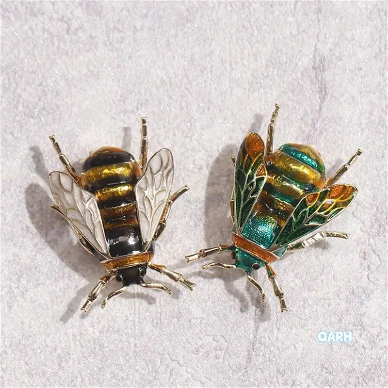 10X Fashion Natural Insect Animal Enamel Brooches Bee Alloy Pins Vintage Jewelry For Women,Bee
10X Fashion Natural Insect Animal Enamel Brooches Bee Alloy Pins Vintage Jewelry For Women,Bee