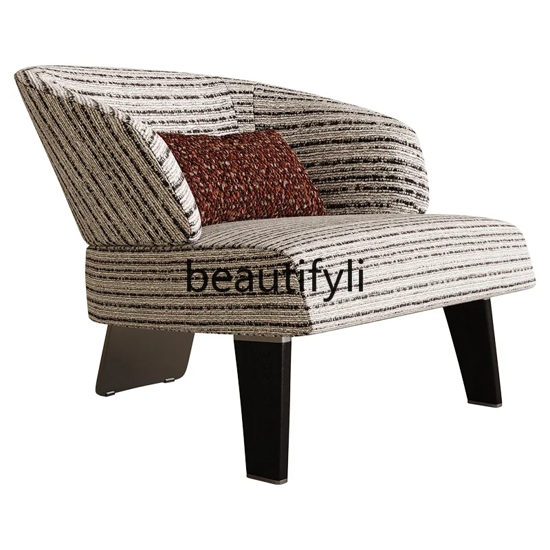 Cotton and linen fabric leisure chair minimalist light luxury single sofa chair
Cotton and linen fabric leisure chair minimalist light luxury single sofa chair